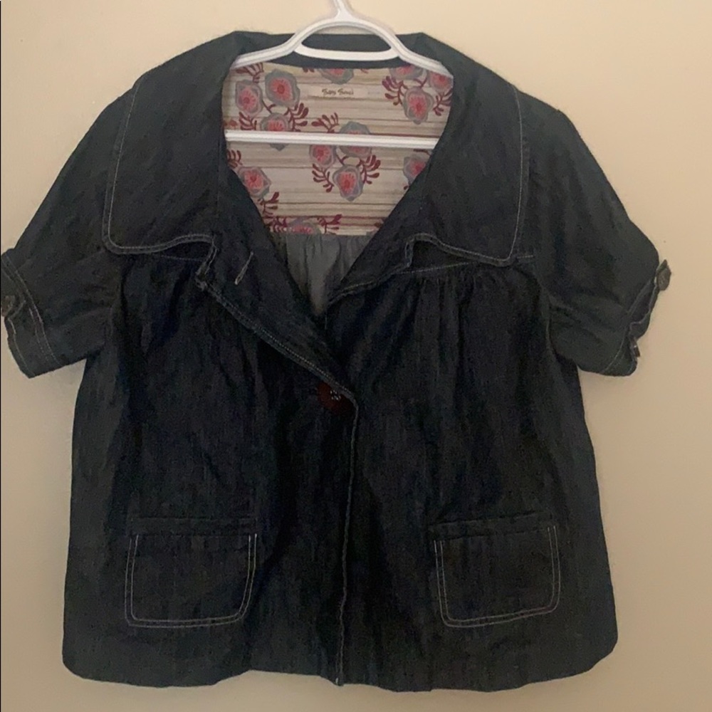 Sans Souci Jackets